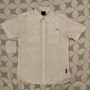 Oakley Hydrolix dri-fit button down shirt